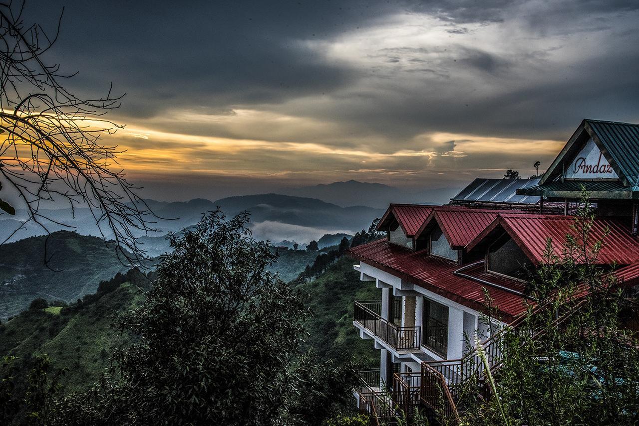 Hotel Andaz Shimla Shogi Bagian luar foto